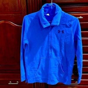 Women’s Size Small Under Armour Half Zip Sweatshirt.